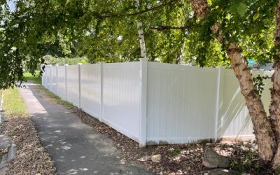 Vinyl Fence installed in Nashua, NH.