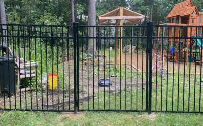 Aluminum Fencing and Chain Link Fencing installation in Londonderry, NH.