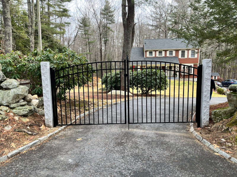 Aluminum Driveway Gate installation in Windham, NH.