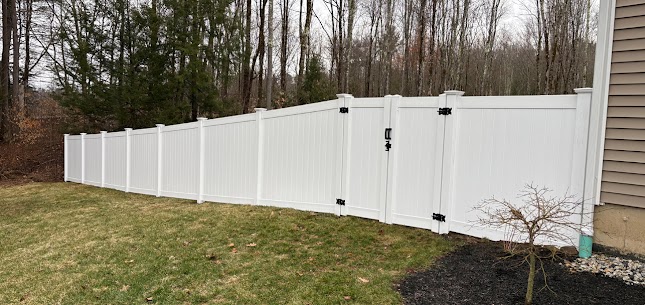 Vinyl Privacy Fence Installation in Chester, NH