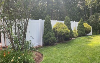 Vinyl Privacy Fence installed in Derry, NH.