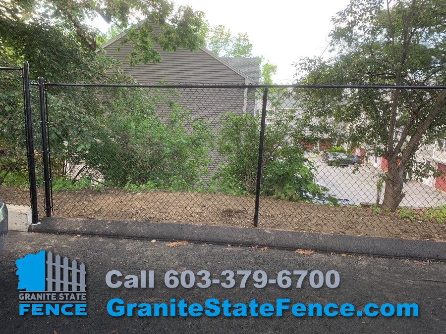 commercial fencing, custom fence, chainlink fence, lowell ma