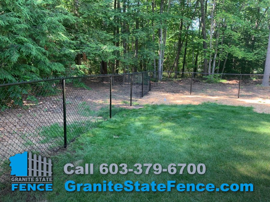 Chain Link Fence / Vinyl Fence / Fence Contractor in Litchfield NH