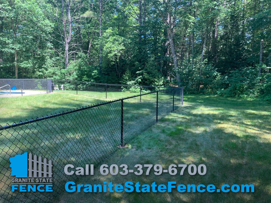 Fence Installation / Chain Link Fence / Pet Fencing in Bedford, NH