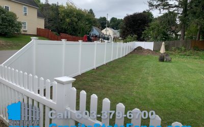 Combination Vinyl Fence installation in Derry, NH