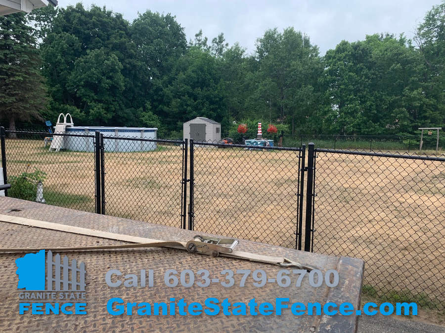 Chain Link Pet Fencing for Pet Enclosure in Raymond, NH.