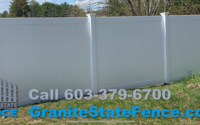6′ White Privacy Vinyl fence install in Londonderry NH
