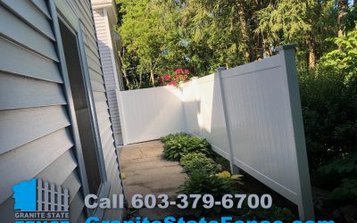 Fence Install / Vinyl Fencing / privacy Fence in Derry, NH