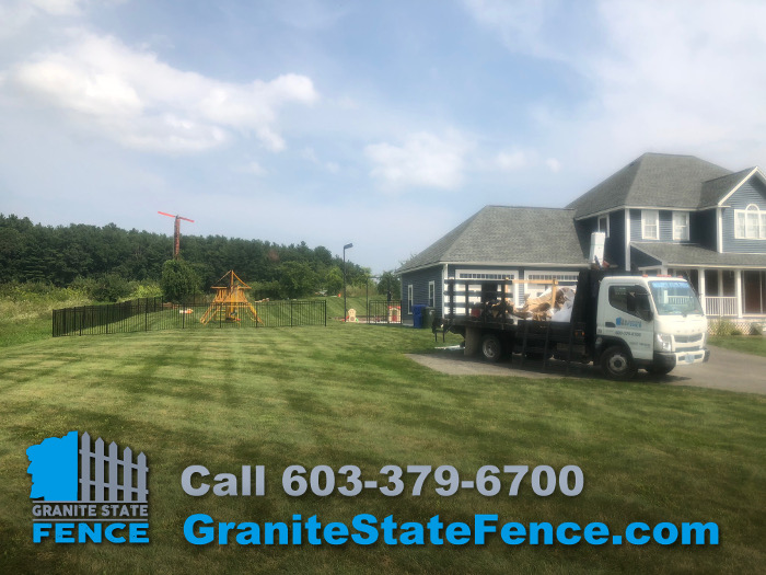 Backyard Fence/Aluminum Fencing in Londonderry, NH