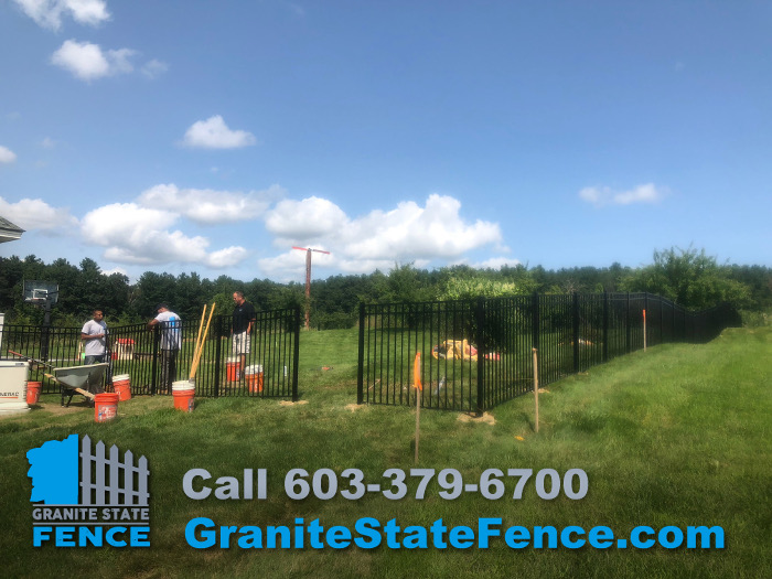 Backyard Fence/Aluminum Fencing in Londonderry, NH