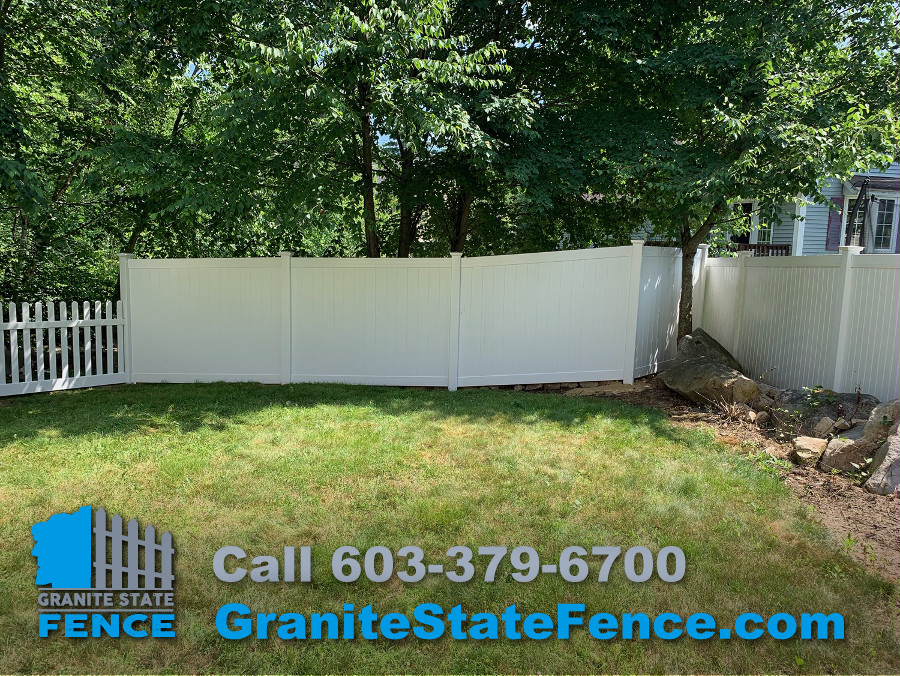 Privacy Fence / Picket Fencing / Vinyl Fence in Hooksett NH