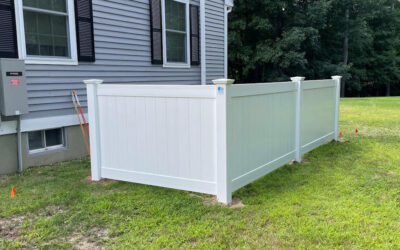 Vinyl Privacy Fencing in Litchfield, NH