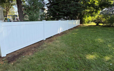 🏡 Vinyl Privacy Fence Installation in Hudson, NH