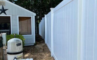 Vinyl Privacy Fence installed in Sandown, NH
