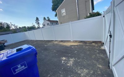Vinyl Privacy Fence installation in Hudson, NH