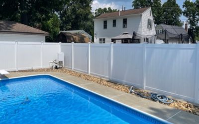 White Vinyl Fencing and Chain Link Fencing installed in Nashua, NH